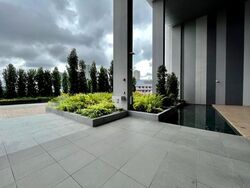 Arc 380 (D8), Office #612396361